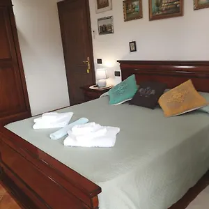 In Zona Residenziale , Orosei Italia