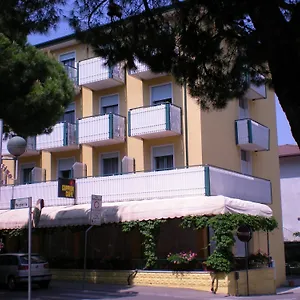 Portofino 2*, Caorle Italia